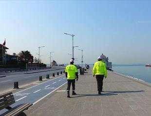 Weekend curfew in effect across Turkey