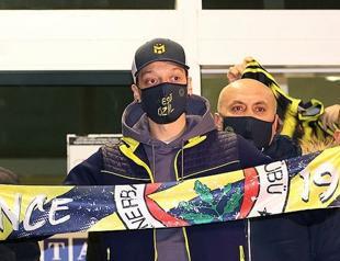 Özil bids farewell to Arsenal, joins Fenerbahçe