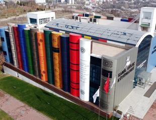 Uniquely designed Turkish library serves online