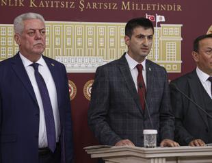 Three CHP MPs resign over disagreement with leader