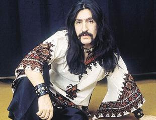 Turkish rock legend Barış Manço remembered