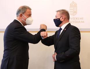 Turkish, Hungarian defense chiefs discuss cooperation