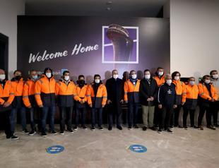 Rescued Turkish sailors arrive in Turkey