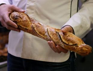 France’s bakers seek UNESCO recognition for the humble baguette