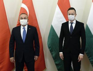 Turkey condemns Armenian army’s call for PM’s resignation