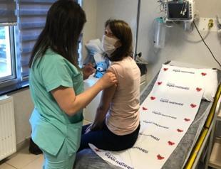 Dutch ambassador to Turkey gets first Sinovac jab