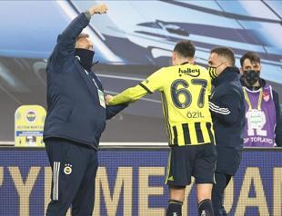 Fenerbahçe struggle to get home draw, Özil injured