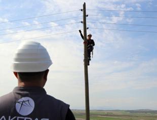 Women running electricity operations in Mediterranean province