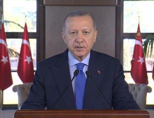 Turkey one of rare countries dodging COVID-19 with least damage: Erdoğan