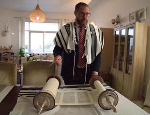 Gulf opens door to public Jewish life amid Israel ties