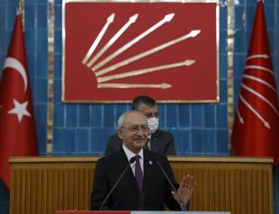 Around 1.4 million women seeking jobs in Turkey: CHP leader