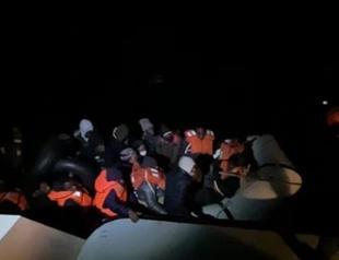 Drifting asylum seekers rescued off western Turkey