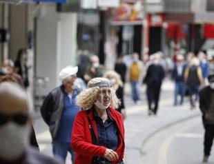 Surge in COVID-19 cases pushes Istanbul to high-risk category