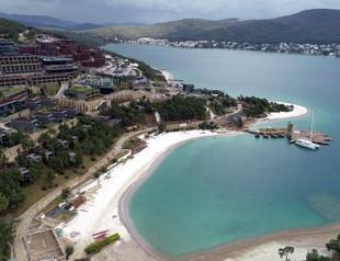 easyJet aims to carry 1 mln tourists to Turkey