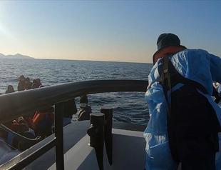 Three dead as Greece dumps asylum seekers in Aegean Sea