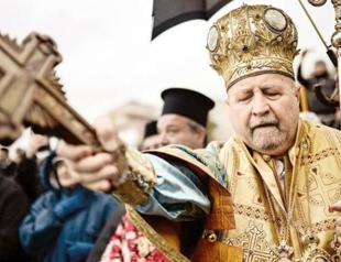 Kadıköy Metropolitan removed by Holy Synod over disloyalty to Patriarch Bartholomew