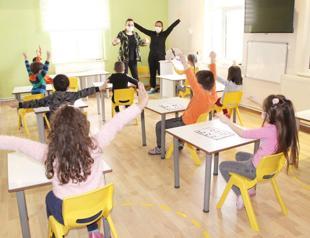 Philanthropist becomes teacher in kindergarten she donated