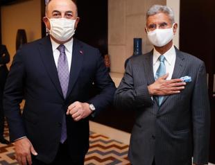 Turkish foreign minister meets Indian counterpart