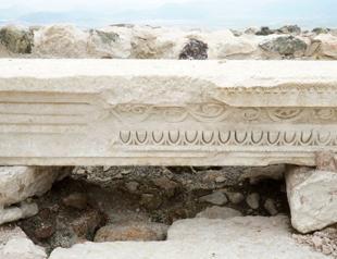 Graves found in basilica-planned ancient city