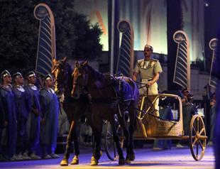 Golden Parade carries pharaohs to new home in Egyptian capital