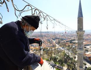 Mahyas to light up Turkish mosques during Ramadan
