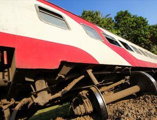 Dozens injured after train derails in Egypt