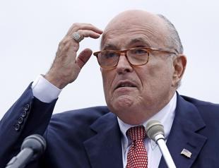 Guiliani wins two Razzies for infamous Borat scene