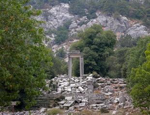 Ancient cities on Mediterranean coast fascinate visitors amid pandemic