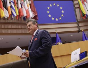 European Parliament approves Brexit trade deal