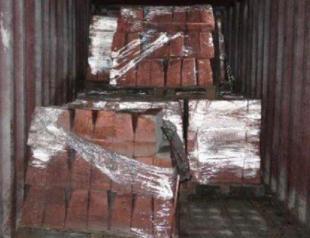 Gang defrauds Swiss company by selling paving stones instead of copper