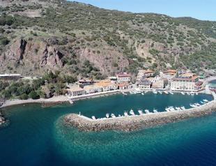 Assos to be closed for 500 days