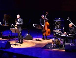 Fusion of Anatolian music traditions with jazz