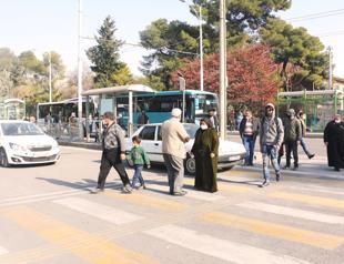 Drivers overlook pedestrians at crosswalks: Report