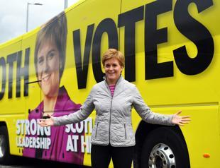 Hope, division as Scots vote on independence referendum plan