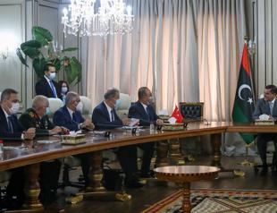 Top Turkish officials visit Libyan capital