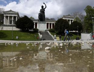 Germany cancels Oktoberfest for 2nd year over virus fears