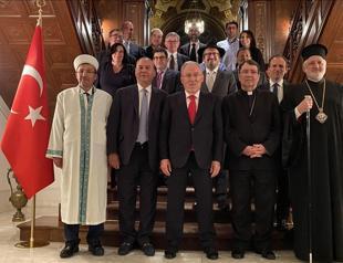 Turkeys US envoy hosts iftar for religious leaders