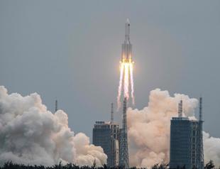 Large Chinese rocket segment disintegrates over Indian Ocean