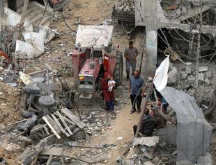 Gazans survey damage as Israel-Palestinian ceasefire holds