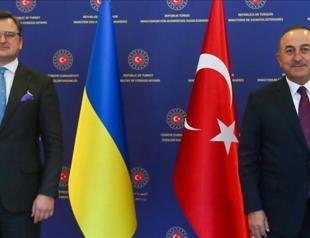 Turkish foreign minister speaks to Ukrainian counterpart
