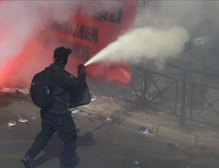 Turkish Cypriot leader points to rise of far right in southern Cyprus