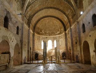 Ten percent of archaeological works on display at museums