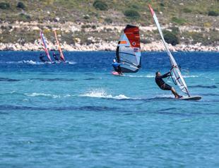 Turkey’s famous windsurfing spot draws attention with stone houses