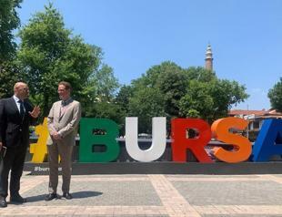 EU renews refugee support to Turkey