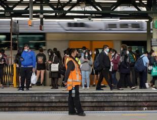 Parts of Sydney going into lockdown as virus outbreak grows