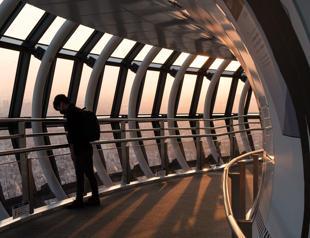 Tokyo sky decks offer fresh perspective