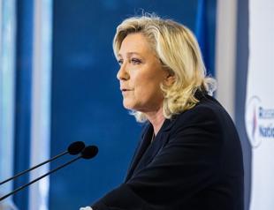 French far-right falls short in regional elections ahead of presidential vote