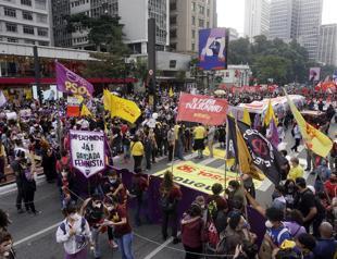 Court OKs probe of Brazil’s Bolsonaro, who faces protests