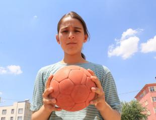 Turkey embraces young handball player told she can’t play with boys, wear shorts