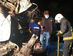 Bus carrying irregular migrants overturns in eastern Turkey